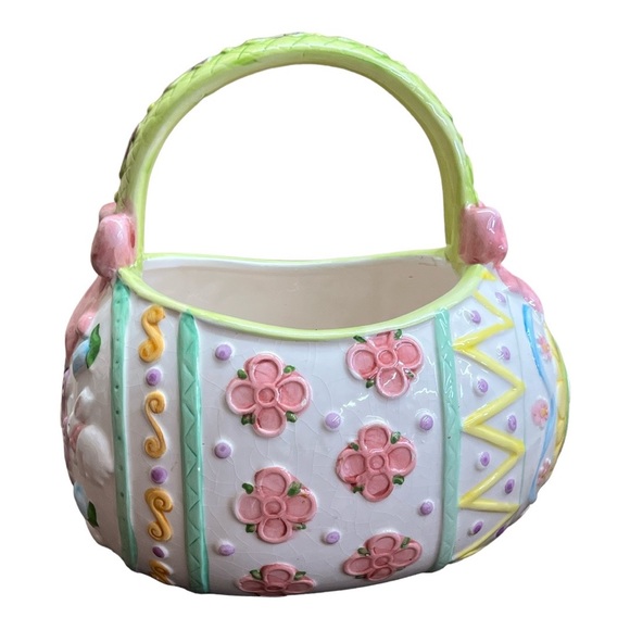 Vintage Ceramic Easter Basket Decor - Picture 3 of 7